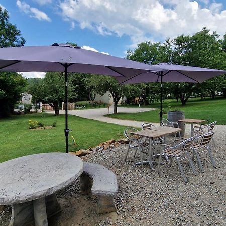 Lodge Tente Les Pommiers Glamping O Rendez-Vous En Demi-Pension Roquefeuil ภายนอก รูปภาพ