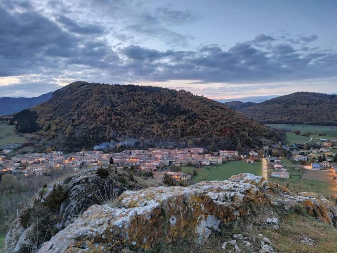 Lodge Tente Les Pommiers Glamping O Rendez-Vous En Demi-Pension Roquefeuil ภายนอก รูปภาพ